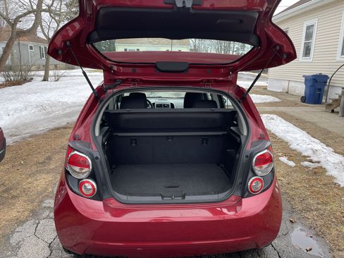 Used 2012 Chevrolet Sonic LT image 6