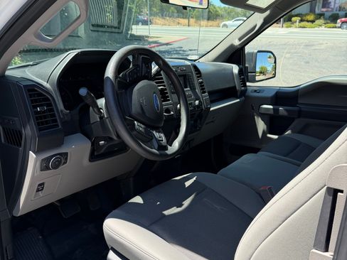 Used 2018 Ford F150 XL w/ Equipment Group 101A Mid RWD image 9
