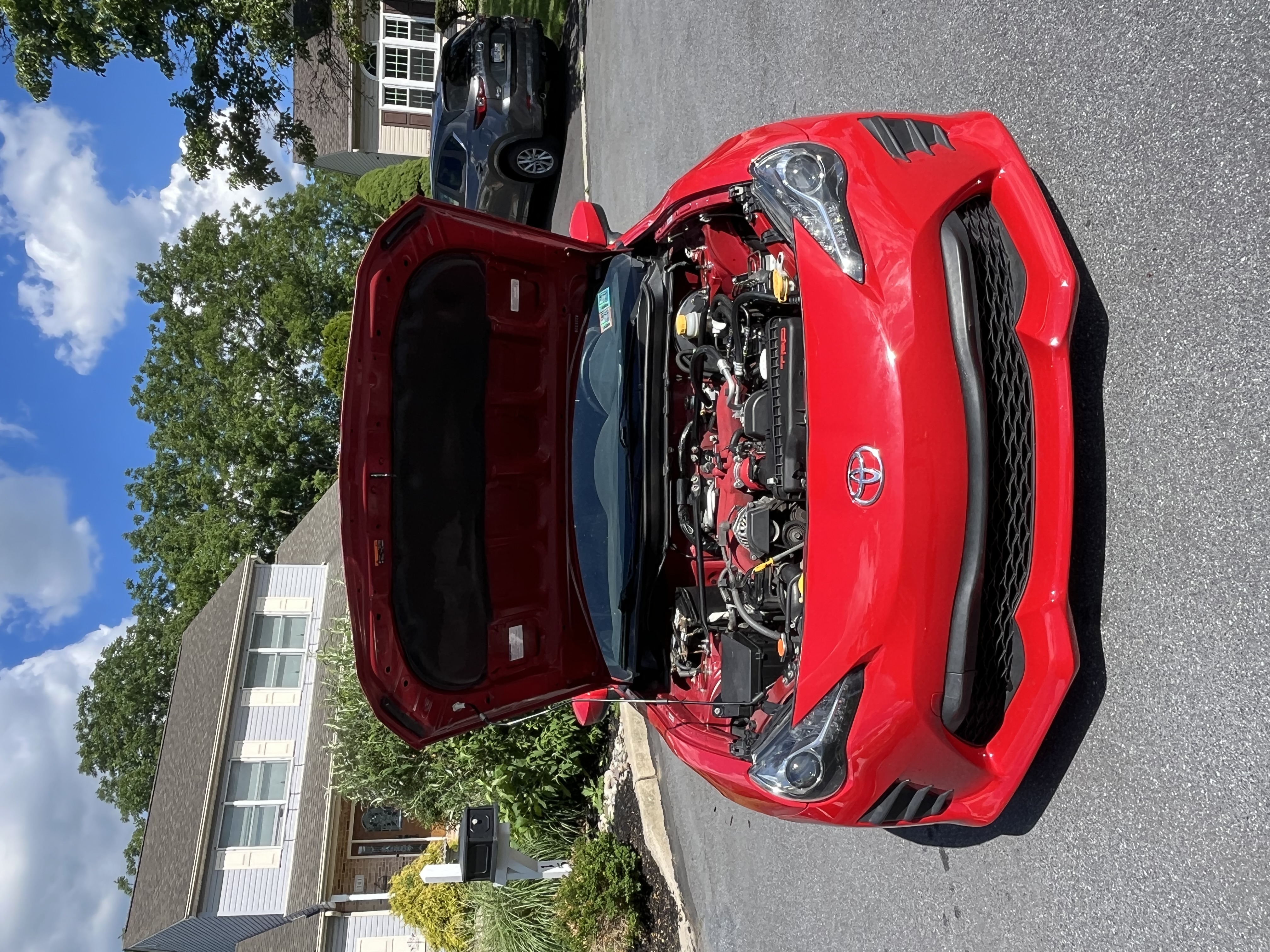 Used 2017 Toyota 86 RWD image 2