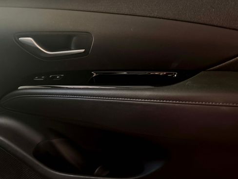 Used 2022 Hyundai Tucson Limited AWD/4WD image 23