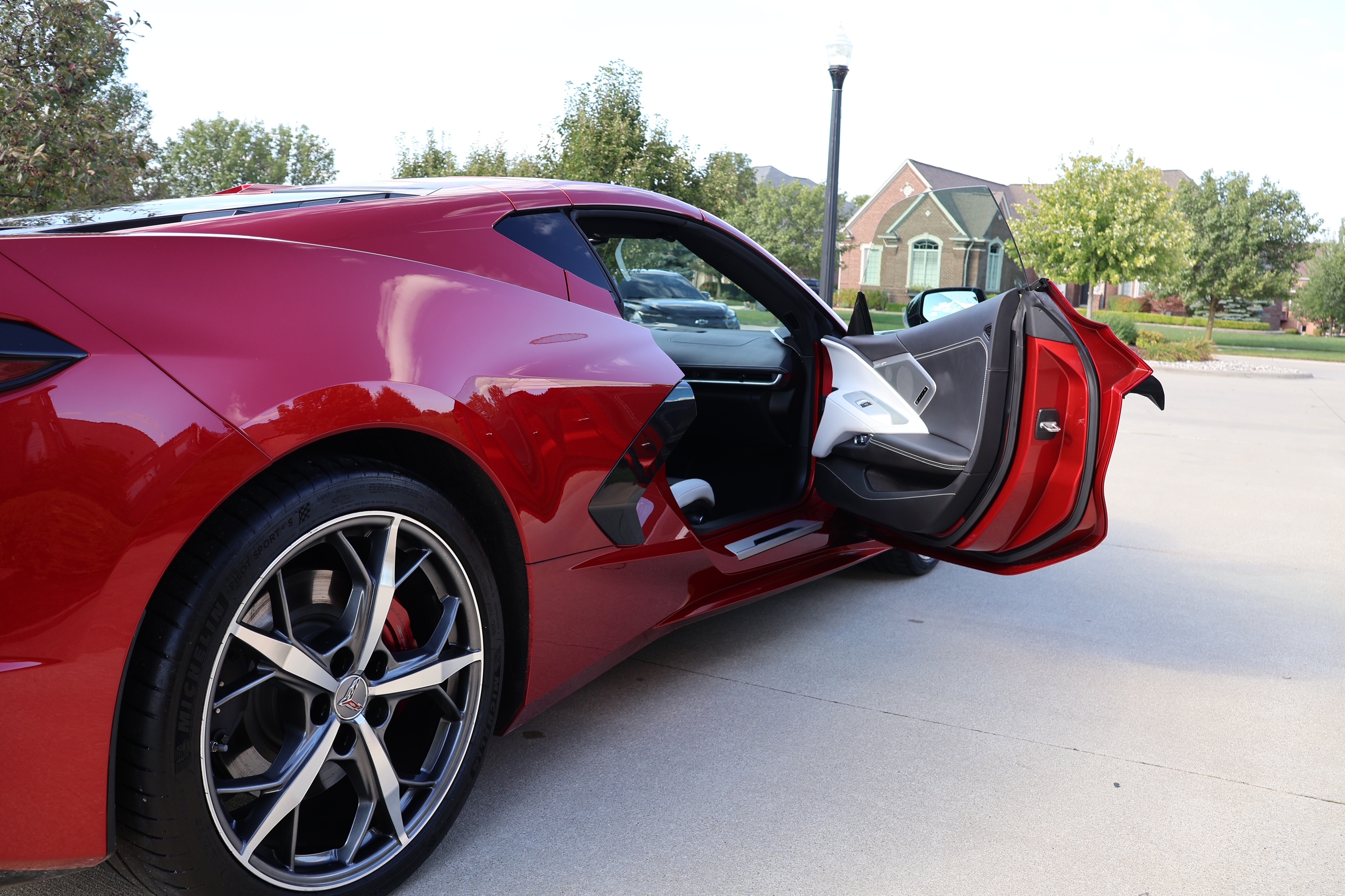 Used 2021 Chevrolet Corvette Stingray Preferred Cpe w/ Z51 Performance Package RWD image 15