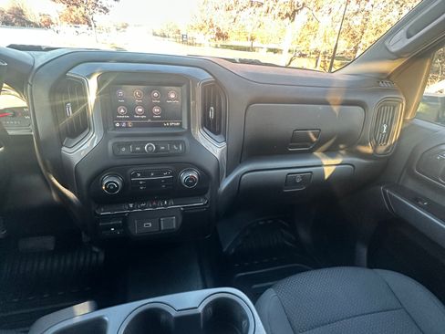 Used 2020 Chevrolet Silverado 2500 W/T w/ WT Convenience Package image 14