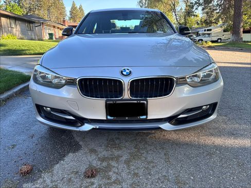 Used 2015 BMW 328i xDrive Sedan AWD/4WD image 4