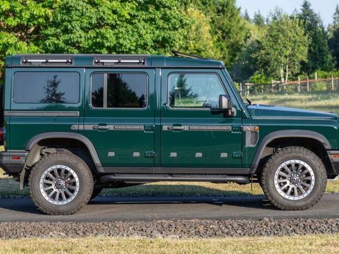 Used 2025 INEOS Grenadier Station Wagon AWD/4WD image 4