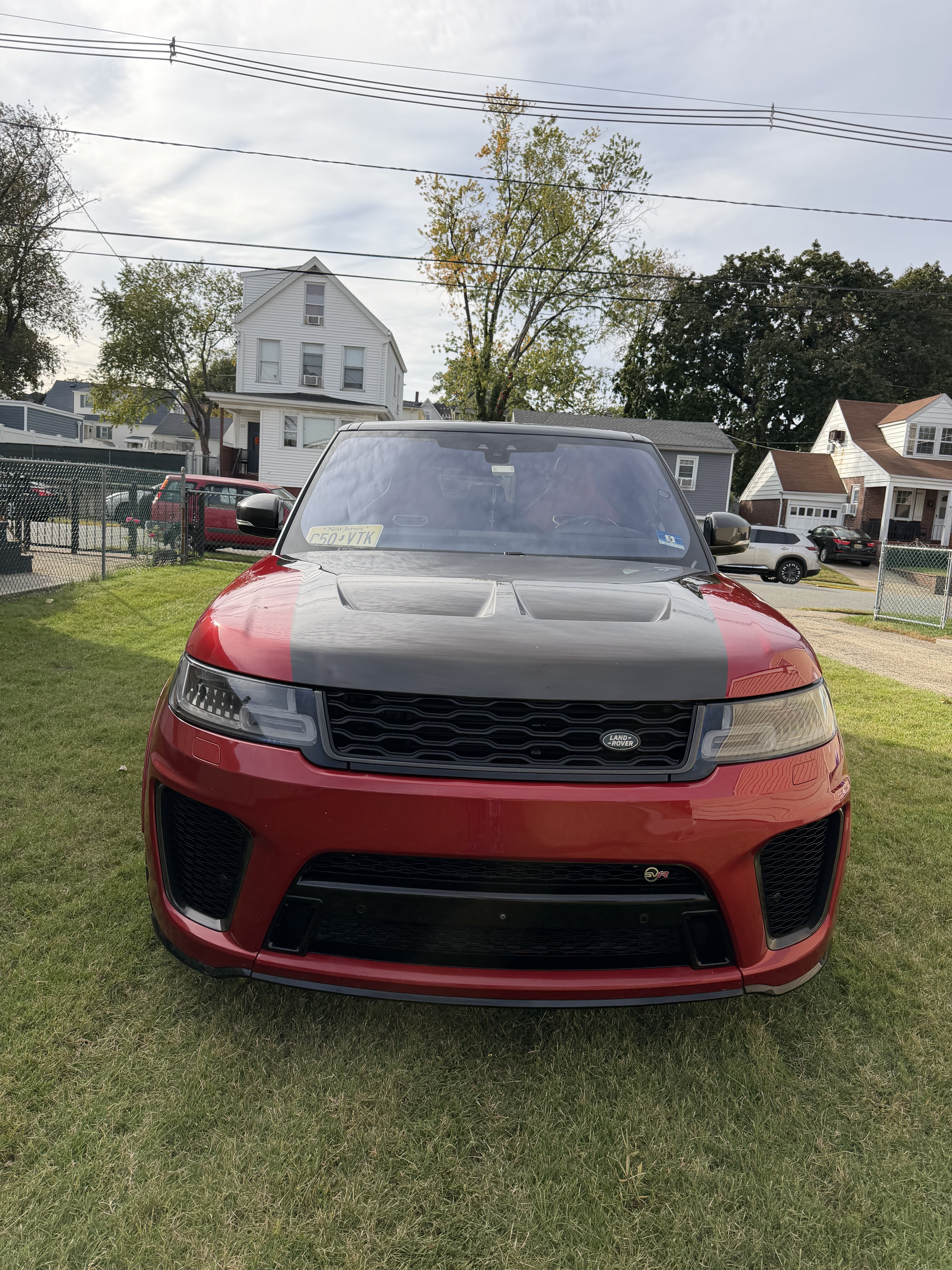 Used 2019 Land Rover Range Rover Sport SVR AWD/4WD image 1
