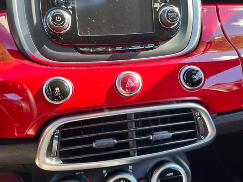 Used 2016 FIAT 500X Easy image 9