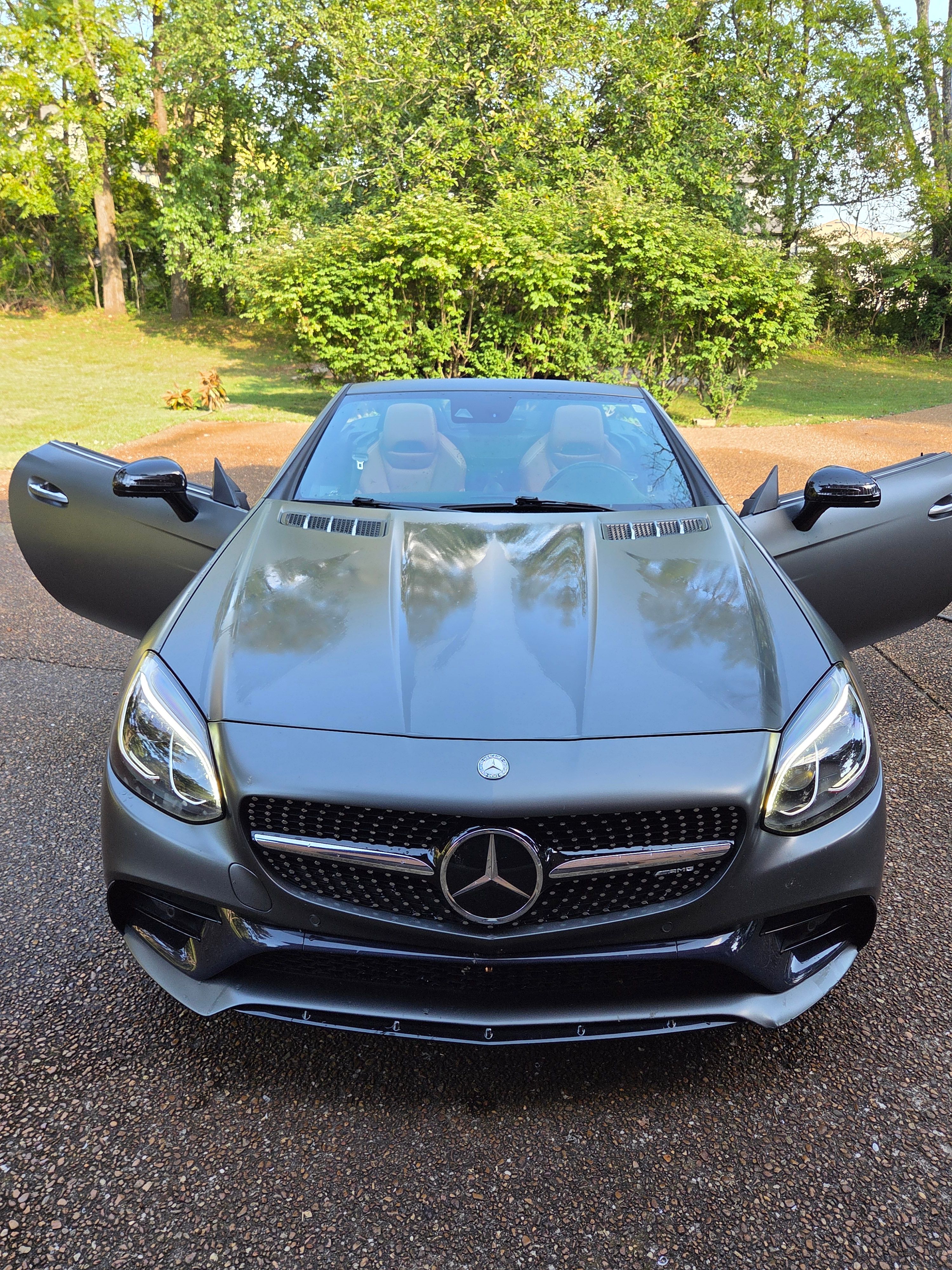 Used 2017 Mercedes-Benz SLC 43 AMG image 12
