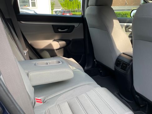 Used 2017 Honda CR-V LX image 10