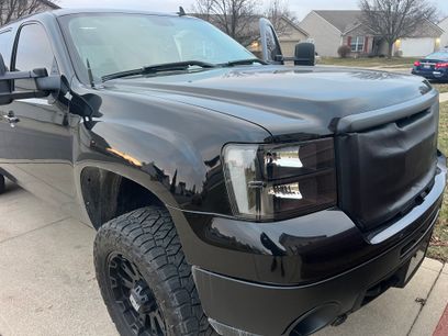 Used 2008 GMC Sierra 2500 SLT w/ Z71 Off-Road Package