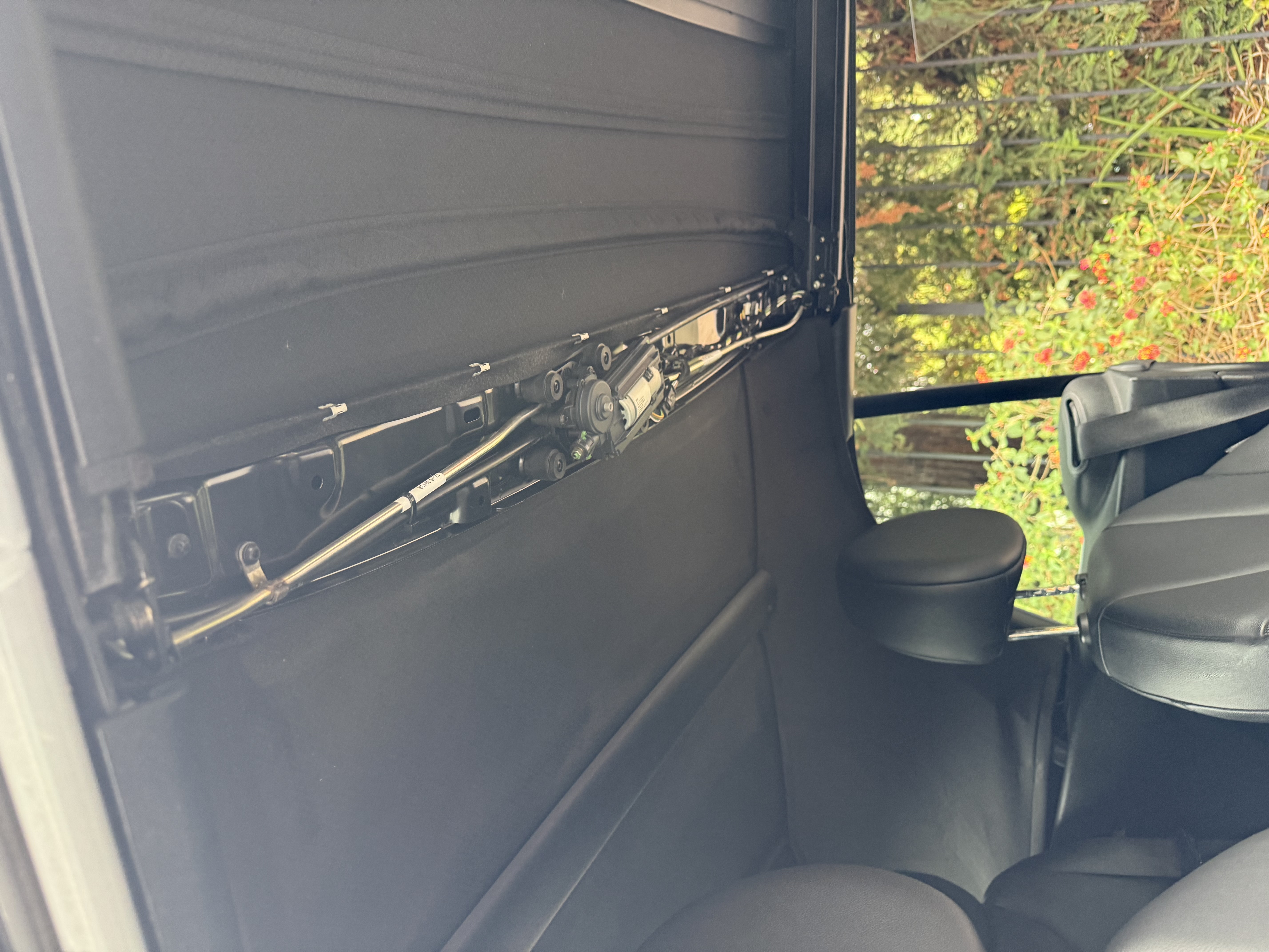 Used 2014 MINI Cooper Convertible FWD image 17