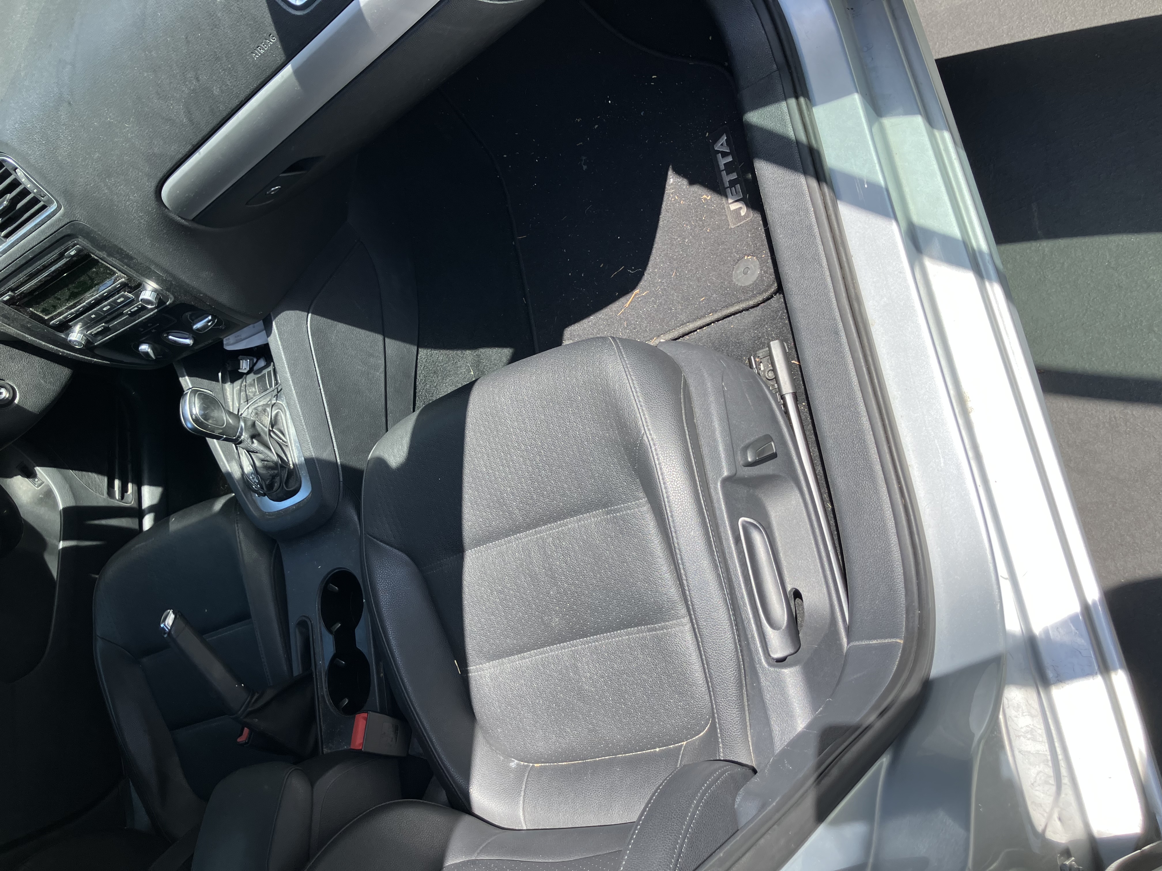 Used 2013 Volkswagen Jetta SE FWD image 6