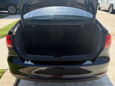 Used 2013 Volkswagen Jetta SE FWD image 9