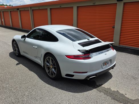 Used 2017 Porsche 911 Carrera image 6