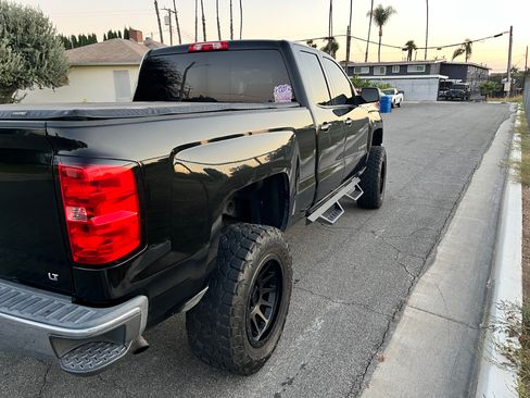 Used 2014 Chevrolet Silverado 1500 LT w/ LT Convenience Package RWD image 9
