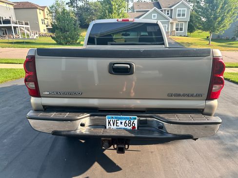 Used 2003 Chevrolet Silverado 2500 LS RWD image 11