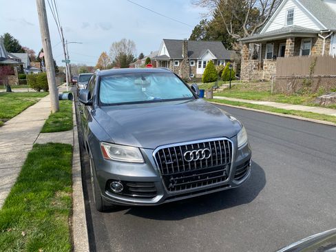 Used 2013 Audi Q5 2.0T Prestige w/ Sport Interior Pkg image 6