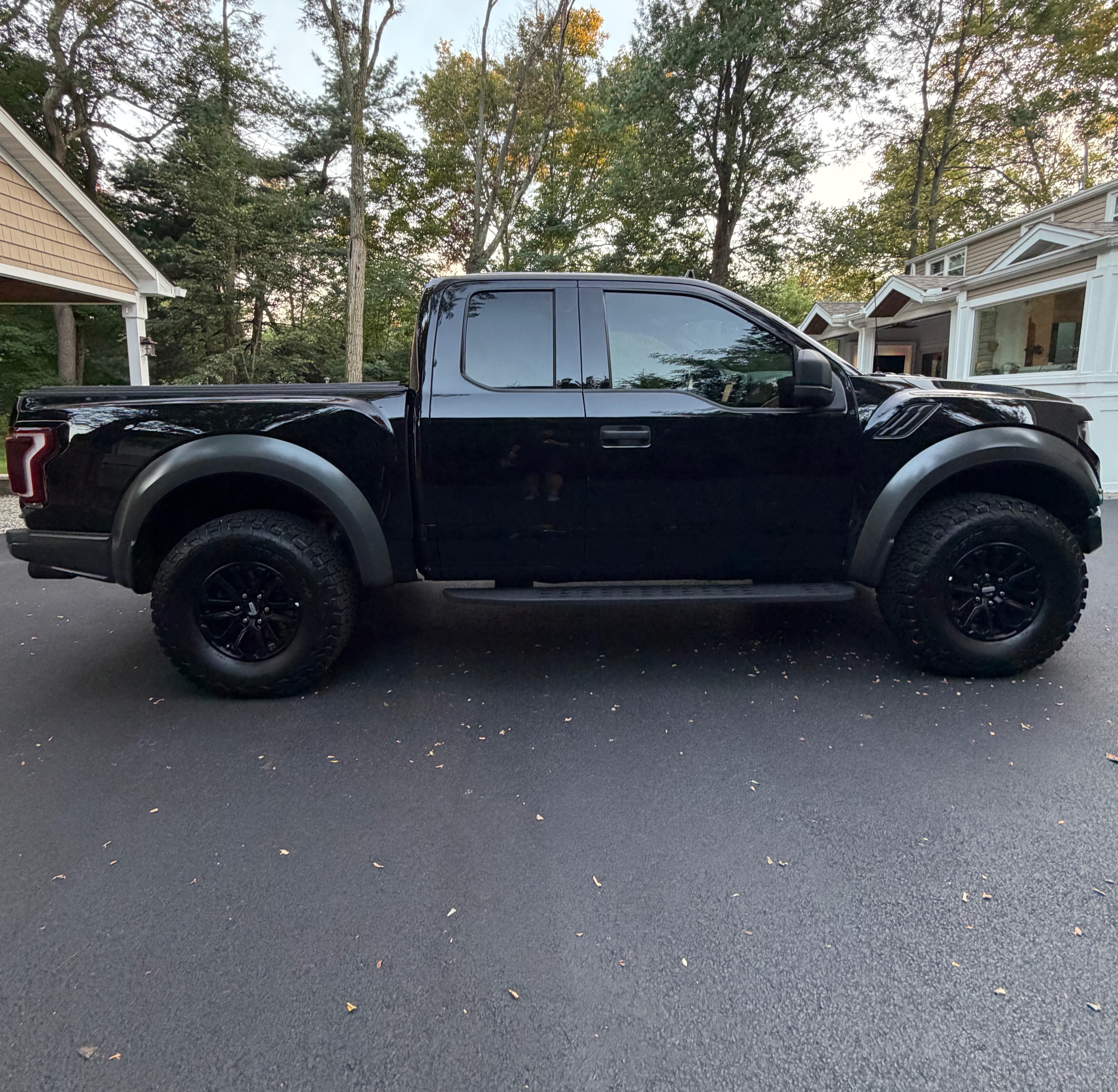 Used 2020 Ford F150 Raptor AWD/4WD image 1