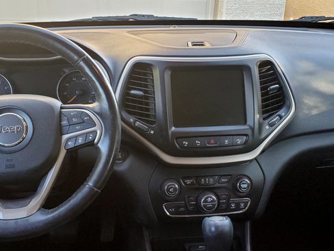 Used 2015 Jeep Cherokee Limited w/ Technology Group image 5