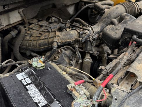 Used 2014 Ford F150 XLT image 11