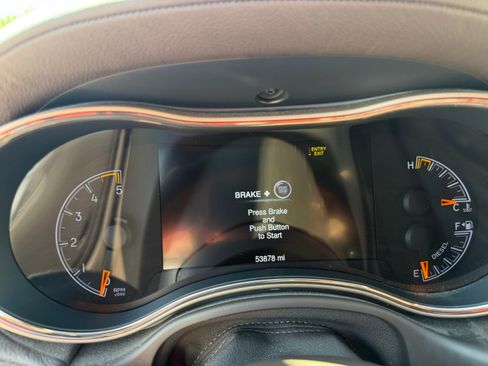 Used 2014 Jeep Grand Cherokee Summit AWD/4WD image 14