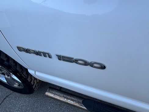 Used 2005 Dodge Ram 1500 Truck SLT w/ Trailer Tow Group image 11