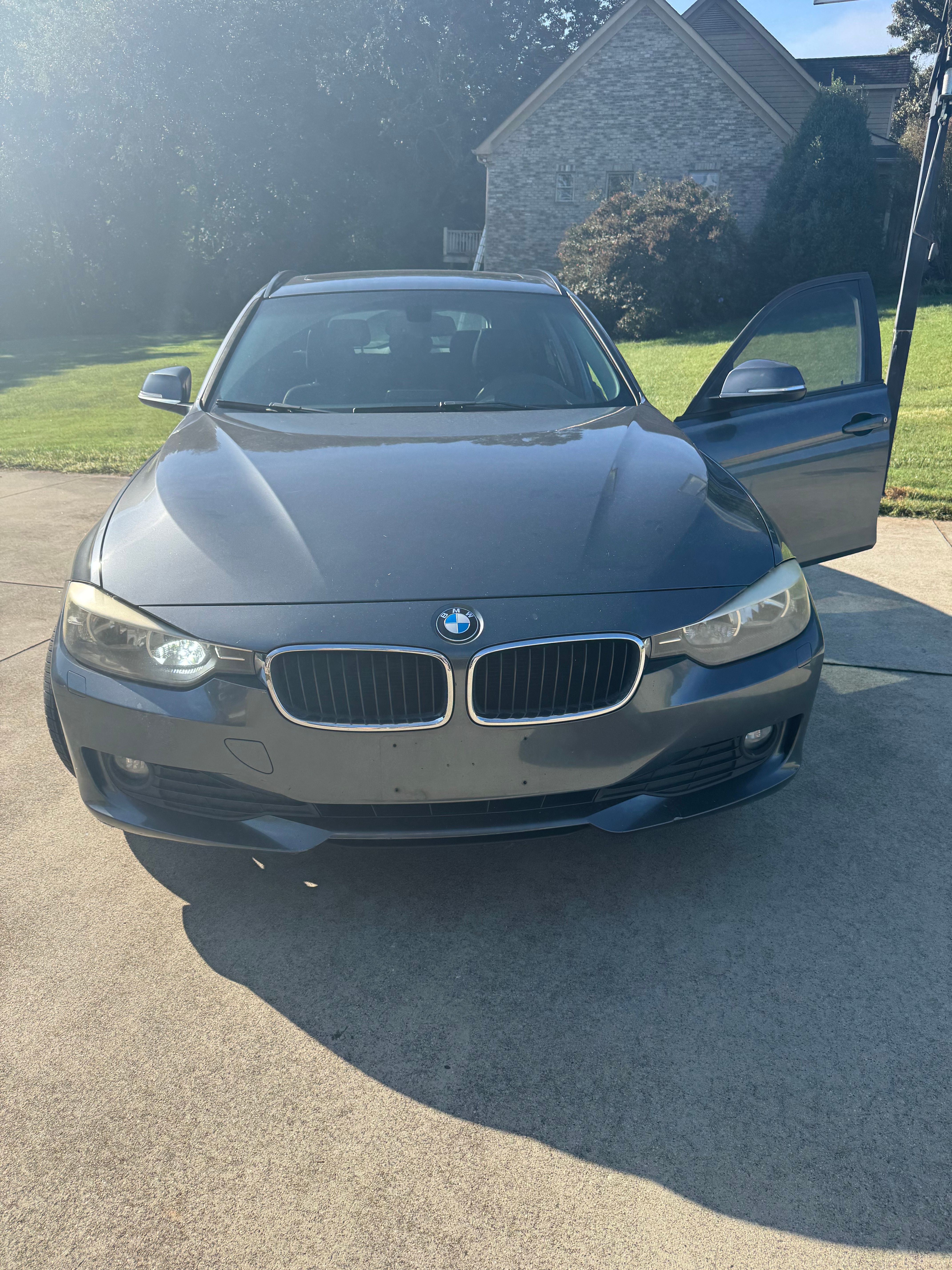 Used 2014 BMW 328d xDrive Wagon AWD/4WD image 11