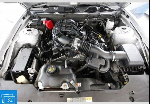 Used 2012 Ford Mustang Premium RWD image 30