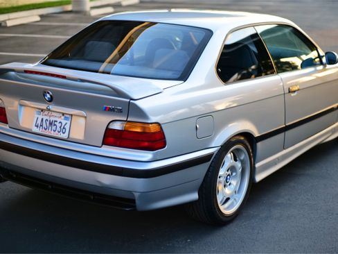 Used 1998 BMW M3 Coupe image 11
