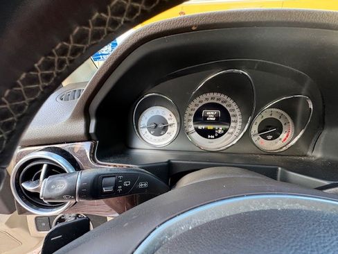 Used 2013 Mercedes-Benz GLK 350 2WD image 16