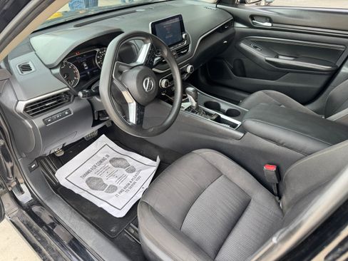 Used 2020 Nissan Altima 2.5 S FWD image 10
