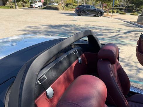 Used 2007 Mercedes-Benz SL 550 SL 550 Roadster 2D image 9