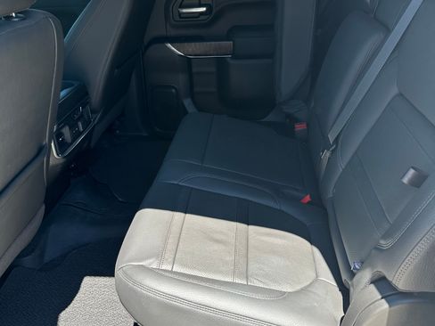 Used 2021 GMC Sierra 1500 Denali w/ Denali Ultimate Package AWD/4WD image 9