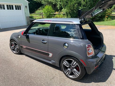 Used 2013 MINI Cooper John Cooper Works FWD image 5