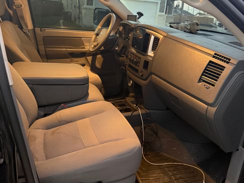 Used 2007 Dodge Ram 2500 Truck SLT image 12