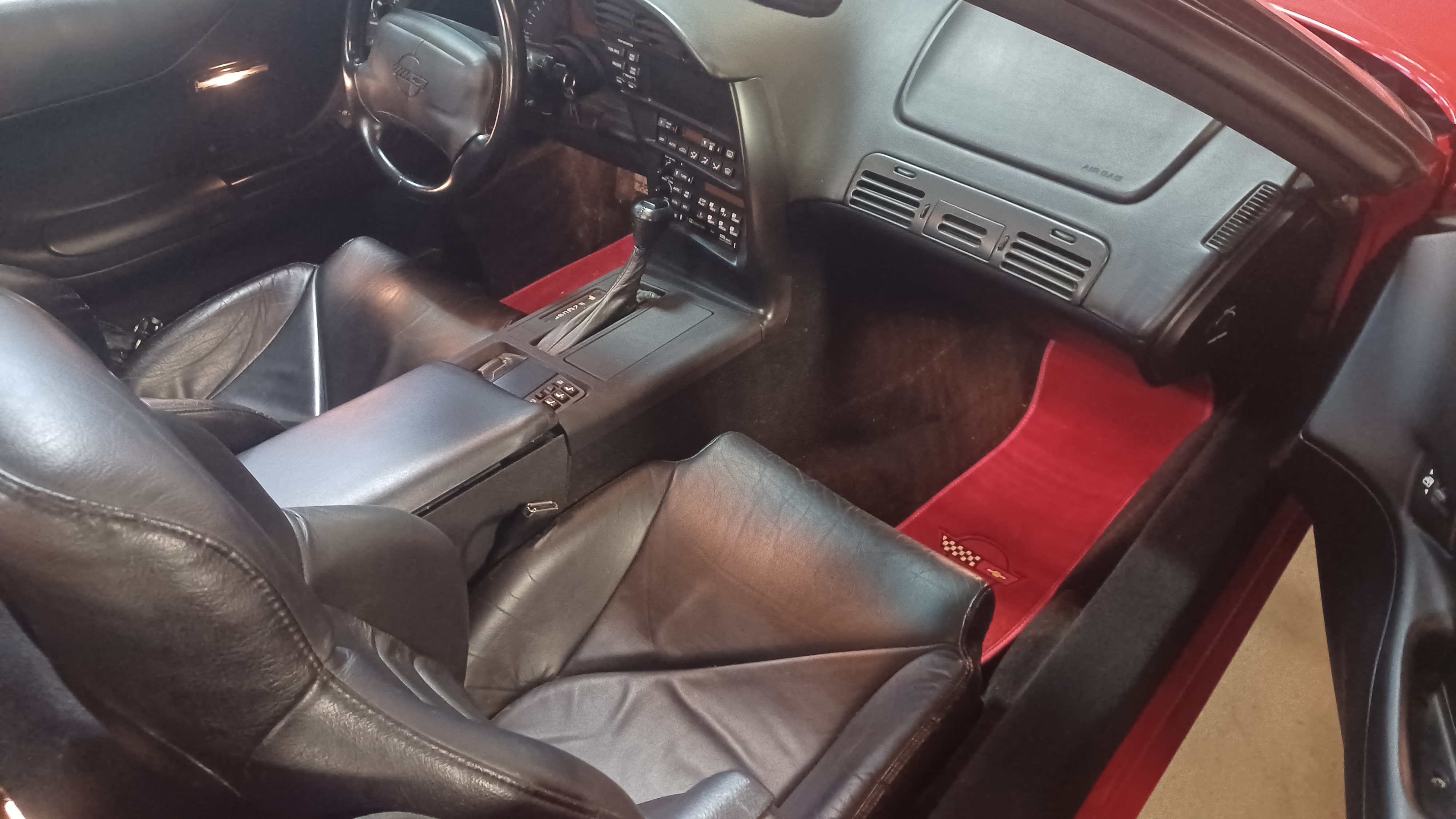 Used 1994 Chevrolet Corvette Convertible RWD image 9