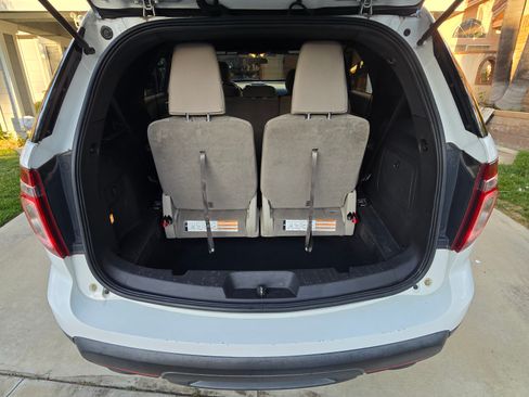 Used 2014 Ford Explorer FWD image 4