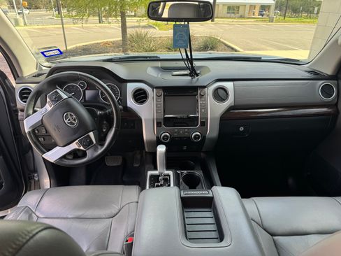 Used 2015 Toyota Tundra Limited image 14
