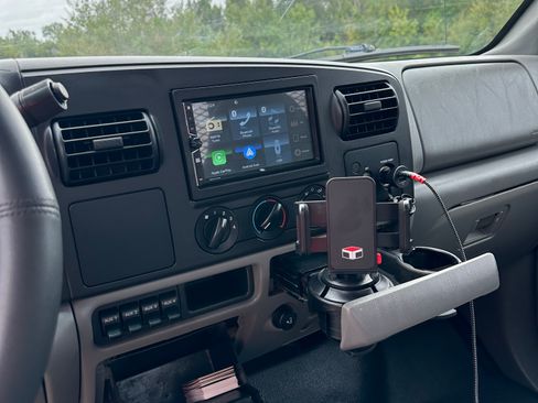 Used 2006 Ford F250 XL image 10