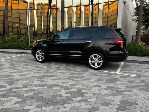 Used 2014 Ford Explorer Limited w/ Equipment Group 303A image 5