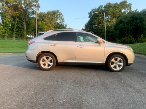 Used 2010 Lexus RX 350 AWD image 2