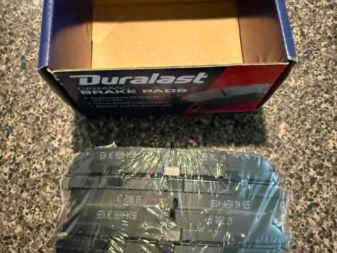 Used 2010 Honda Civic DX-VP image 15