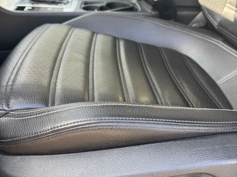 Used 2013 Volkswagen CC R-Line FWD image 15
