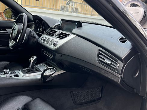 Used 2014 BMW Z4 sDrive28i image 23