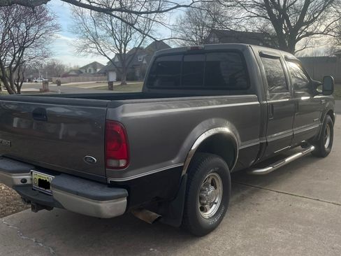 Used 2002 Ford F250 2WD Crew Cab Super Duty image 6