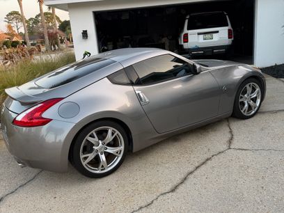 Used 2009 Nissan 370Z Touring w/ Sport Pkg