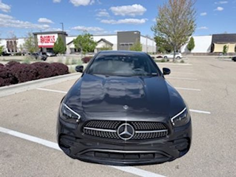 Used 2021 Mercedes-Benz E 350 Sedan image 5