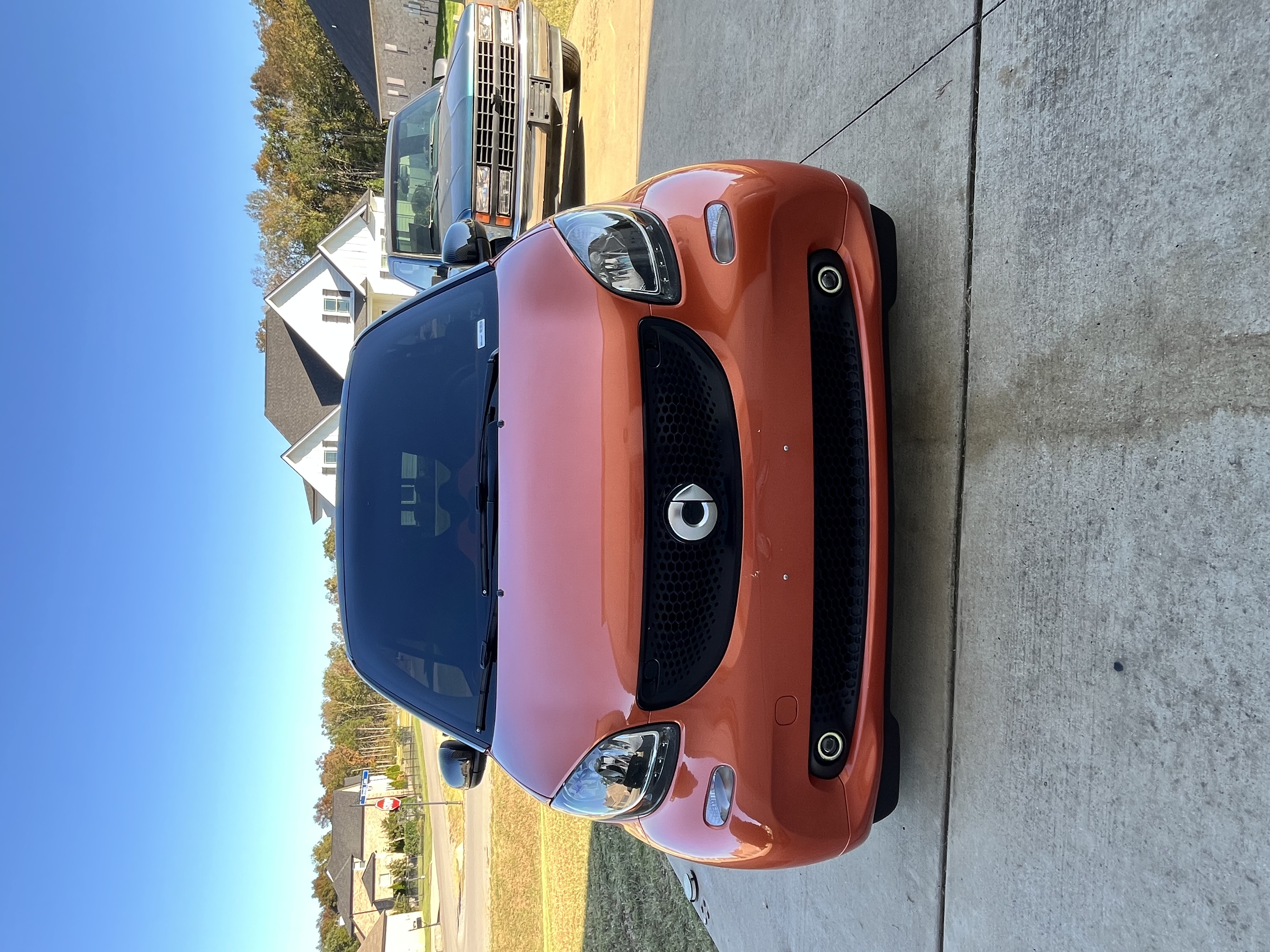 Used 2016 smart fortwo passion RWD image 12