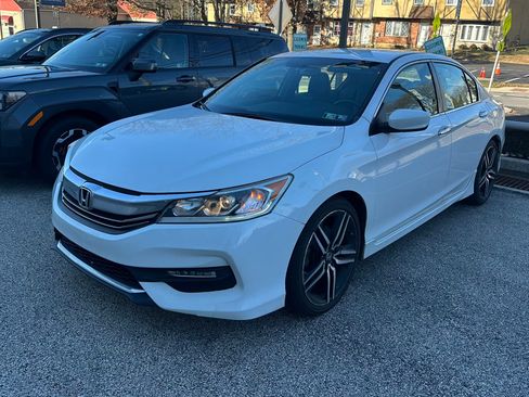 Used 2017 Honda Accord Sport Special Edition image 1