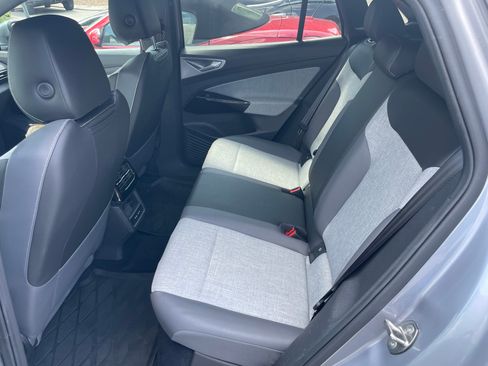 Used 2023 Volkswagen ID.4 Pro RWD image 15