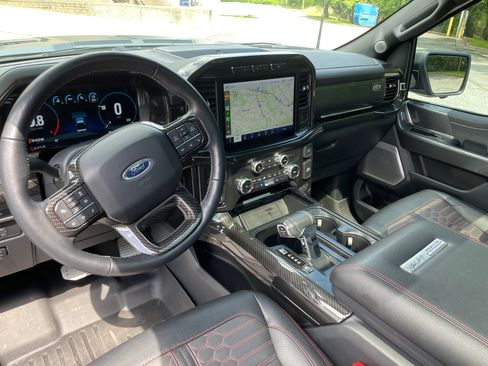 Used 2022 Ford F150 Lariat w/ Equipment Group 502A High AWD/4WD image 23